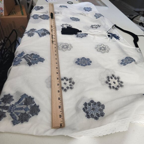 J Jill Poncho Top One Size Floral Embroidered Tassel Tie Neckline White Blue - Picture 9 of 12